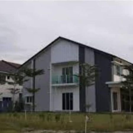 Karak Indah Homestay Kültér fotó